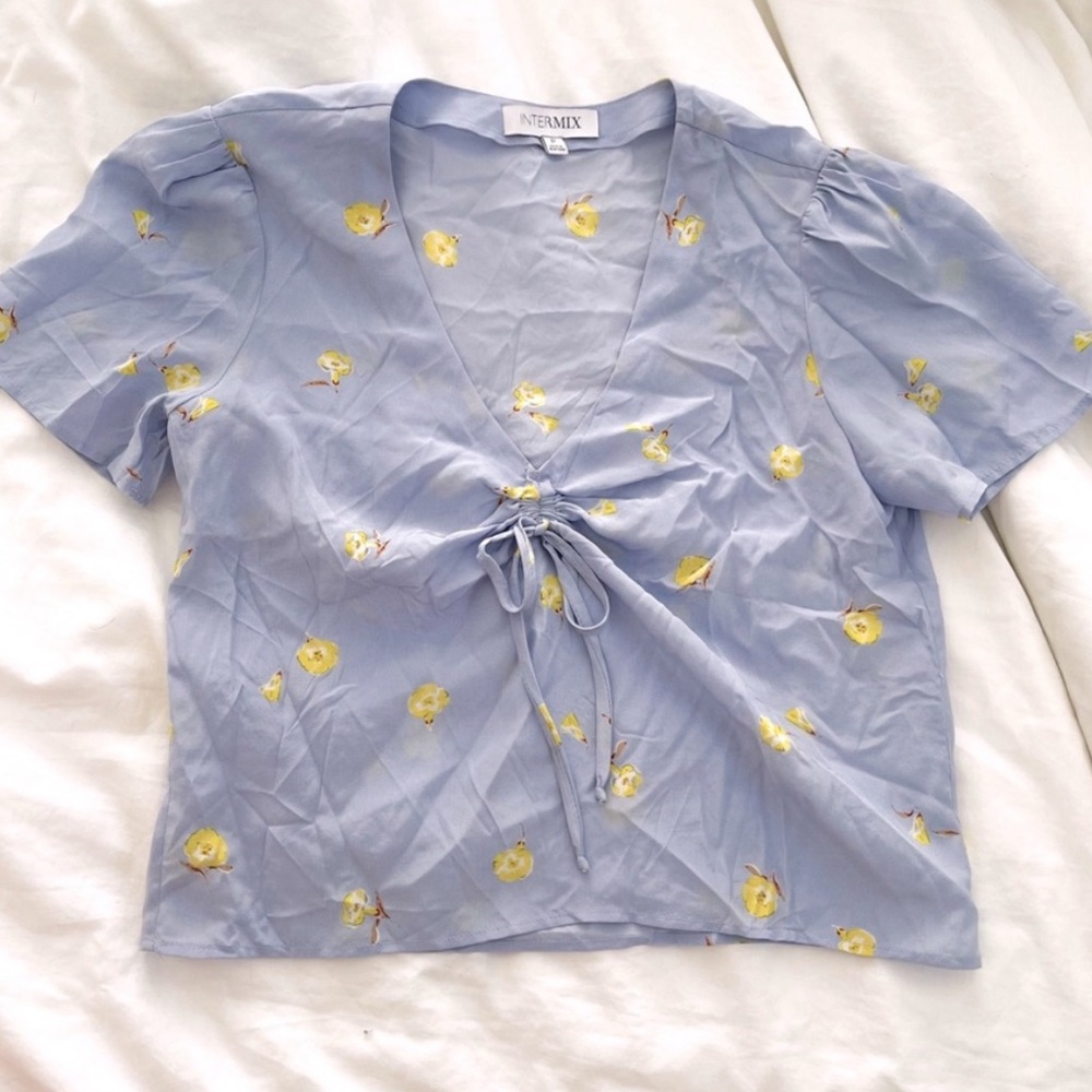 Intermix Blouse - Picture 2 of 7
